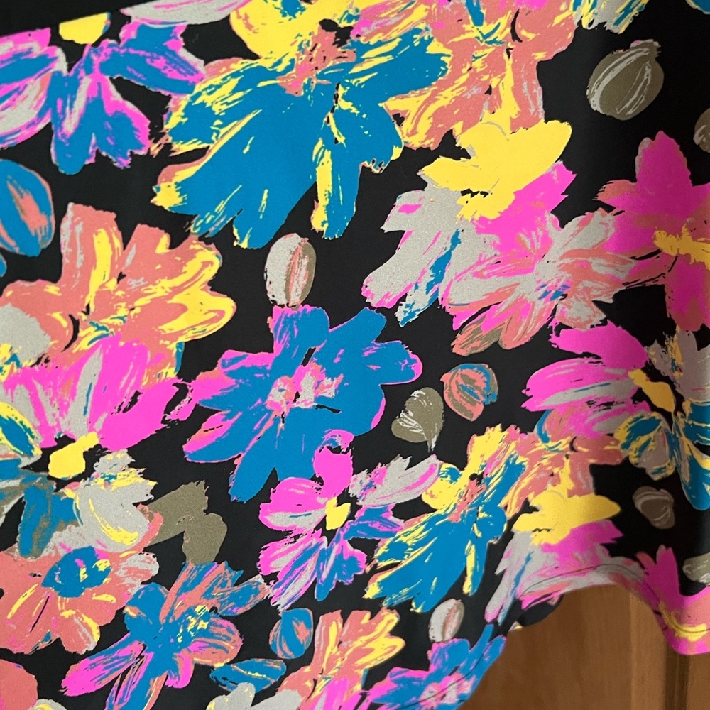 ModLi Plus size Swim Shirt - Picture 3 of 4